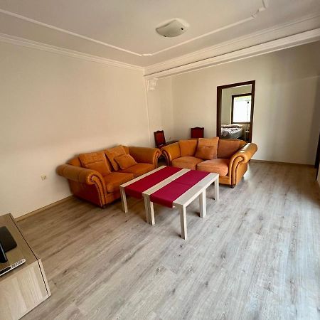 סקופיה Home Base Apartments מראה חיצוני תמונה