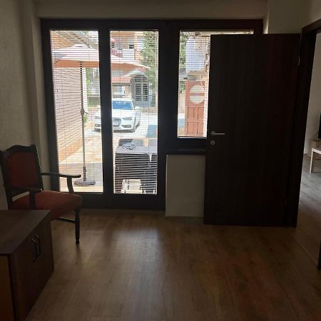 סקופיה Home Base Apartments מראה חיצוני תמונה