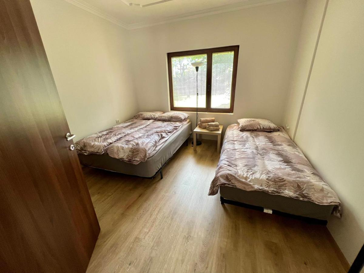 סקופיה Home Base Apartments מראה חיצוני תמונה