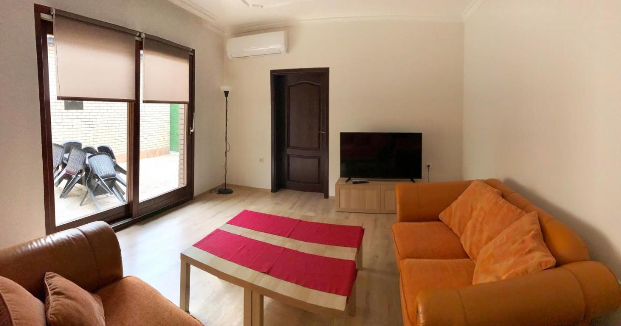 סקופיה Home Base Apartments מראה חיצוני תמונה